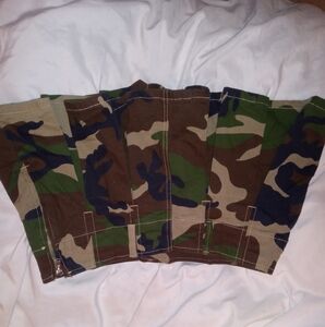 Madden Girl new without tags Medium skirt with shorts